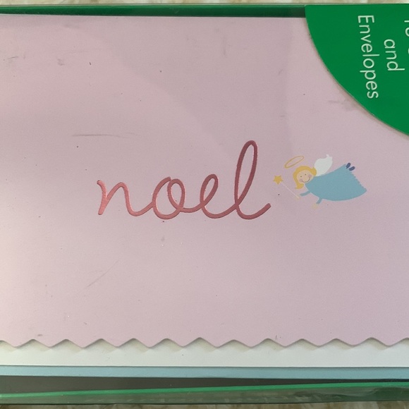 NIB Noel Angel Holiday Cards - Picture 2 of 3